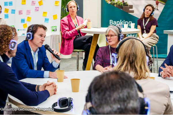Klimaattop zoekt ruimte voor bouwen op een vol stroomnet